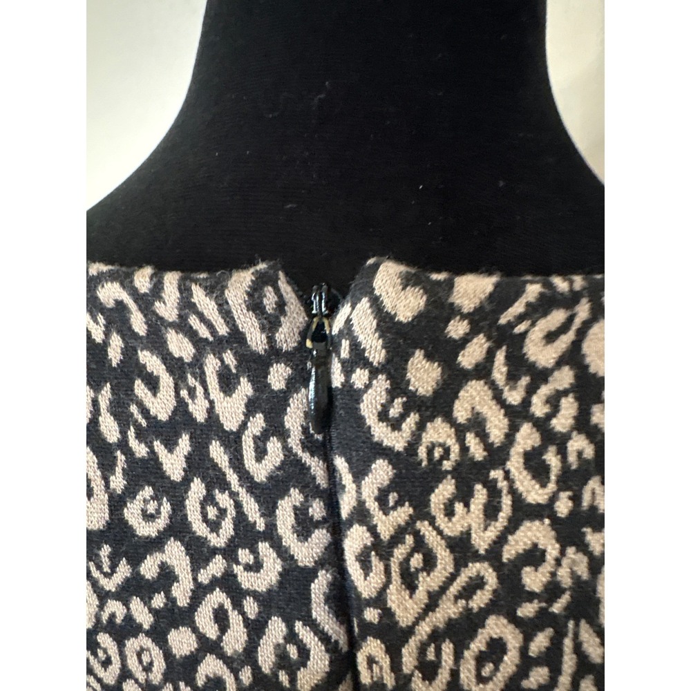 Chicos So Slimming Leopard Print Sheath Dress Tan Black 3/4 Sleeve Size 0 NWT - Picture 4 of 7